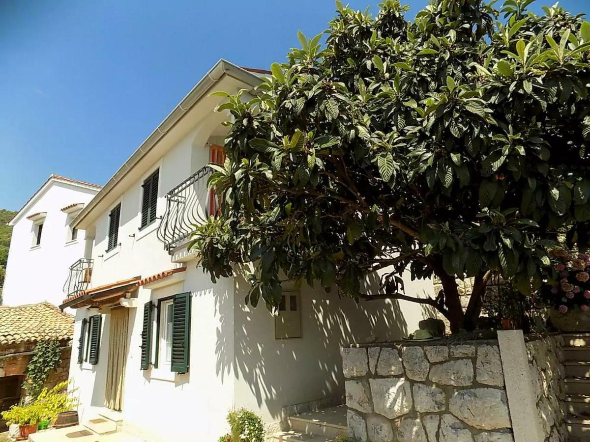 Apartments Tinka Brseč 외부 사진