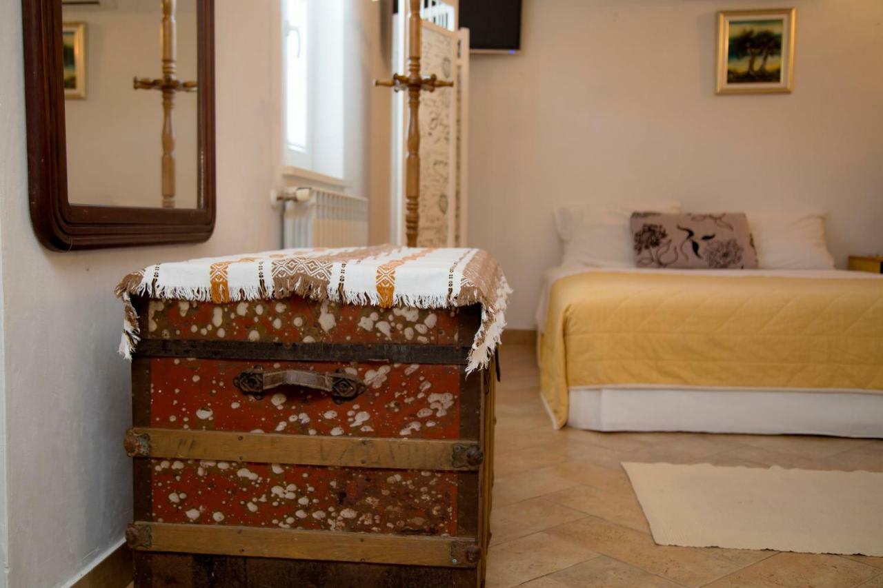 Apartments Tinka Brseč 외부 사진