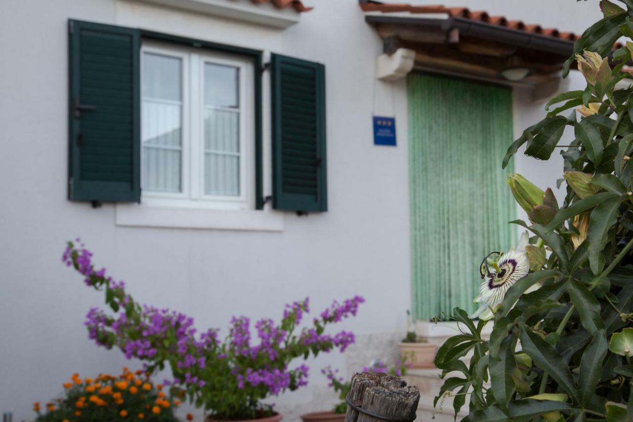Apartments Tinka Brseč 외부 사진