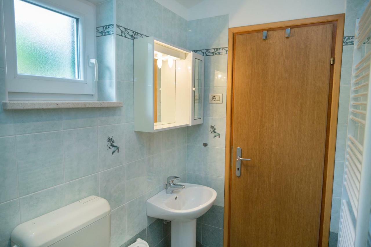 Apartments Tinka Brseč 외부 사진